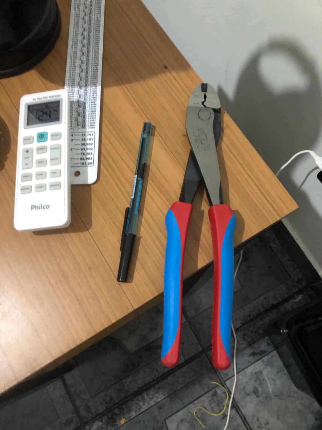 Crimping Pliers 9.5-inch CODE BLUE® | Shop CHANNELLOCK®